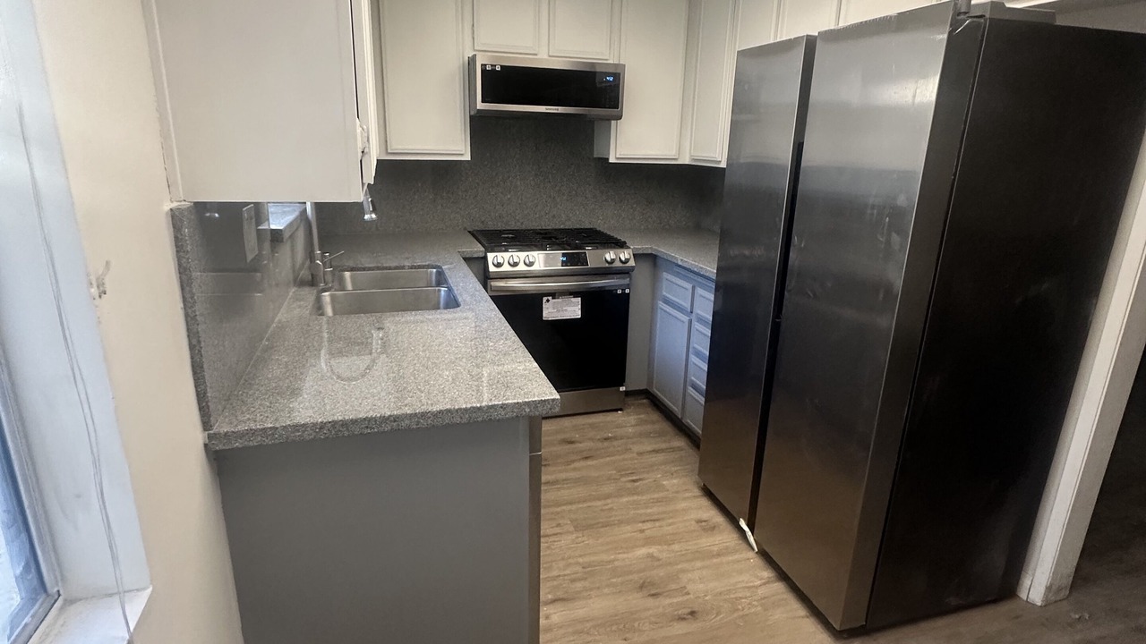 Photo of Kitchen in West Los Angeles