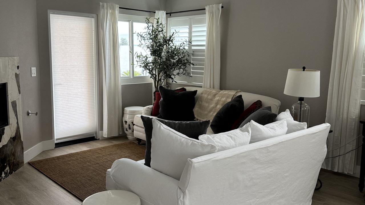 Photo of Livingroom in Spring Valley