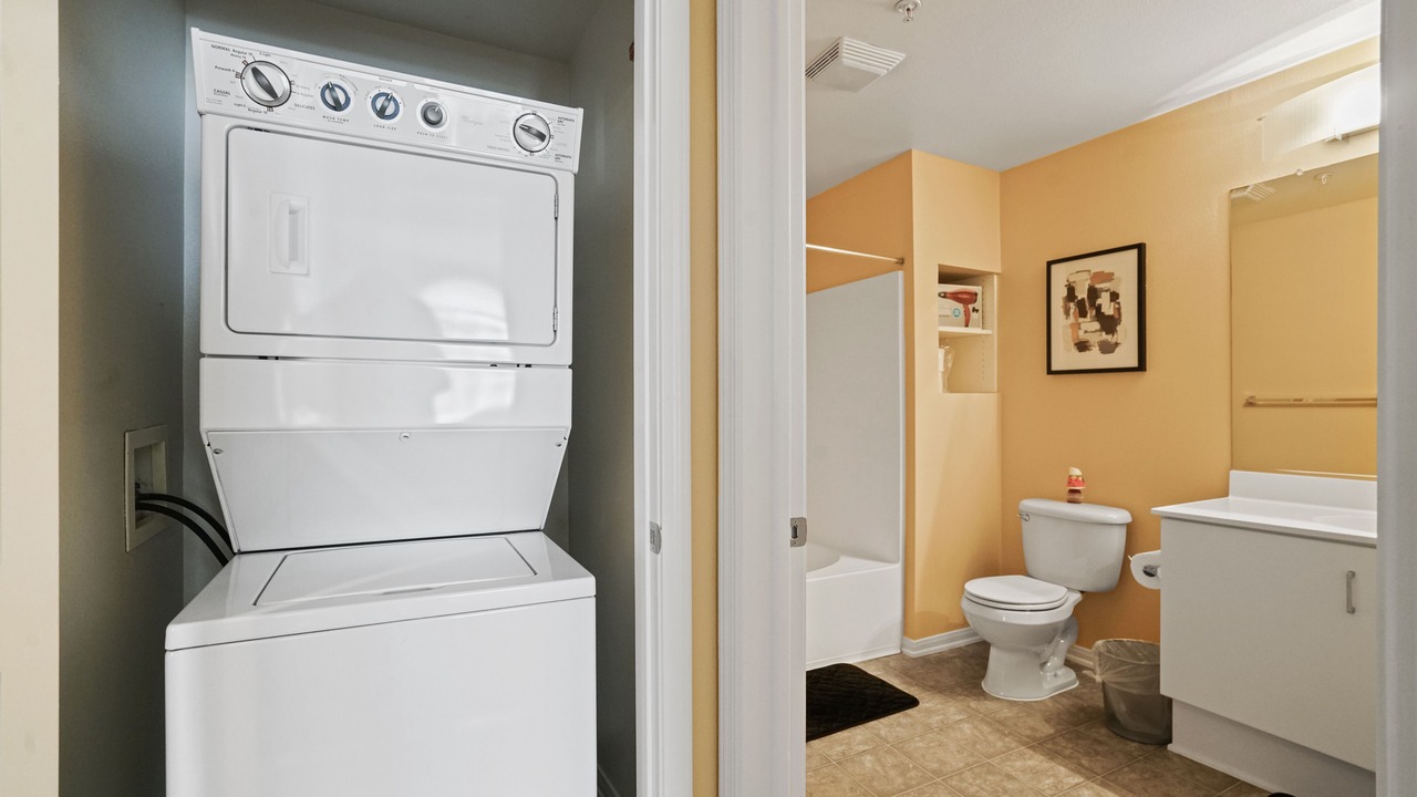 Photo of Bathroom in Orange
