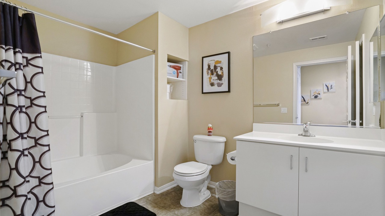 Photo of Bathroom in Orange