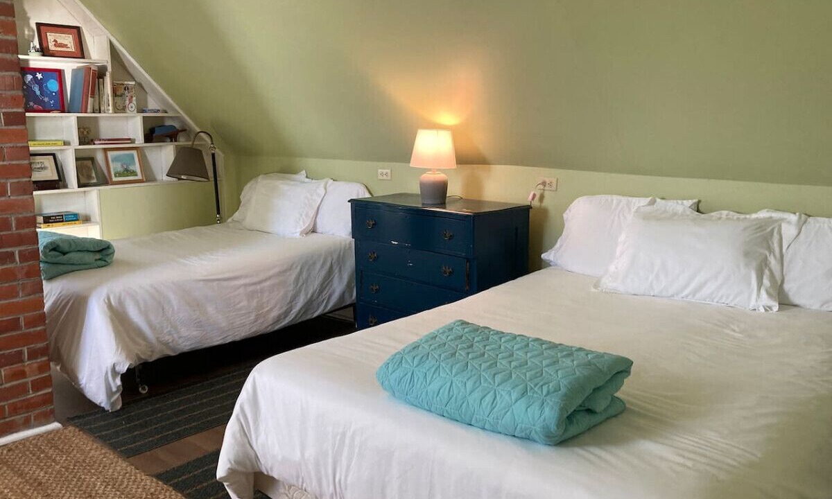 Photo of Bedroom in Mid-Coast and Islands
