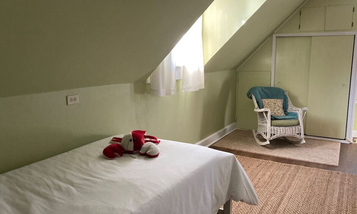 Photo of Bedroom in Mid-Coast and Islands