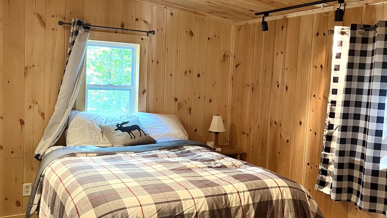 Photo of Bedroom in Kents Hill