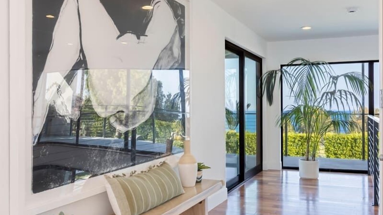 Photo of Patio Balcony in Central Malibu