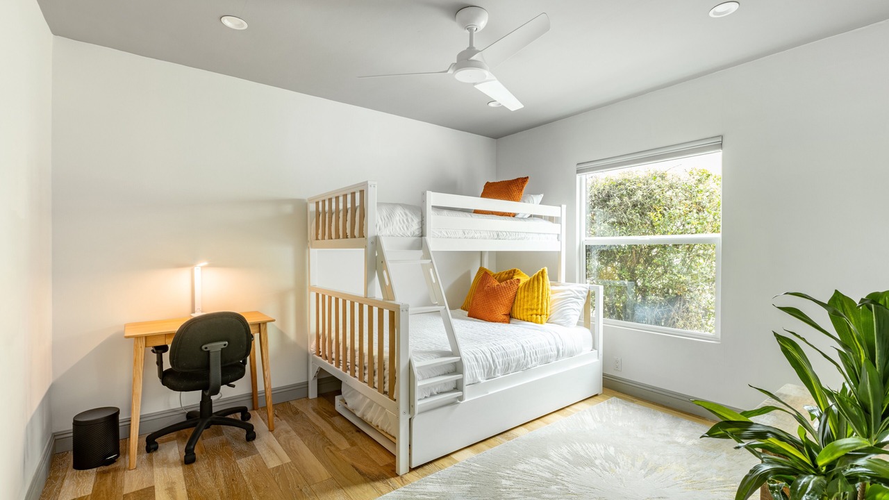 Photo of Bedroom in Mid Central