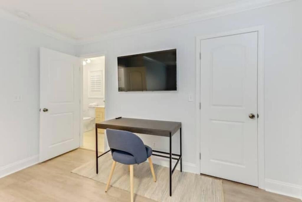 Photo of Bedroom in Riverside