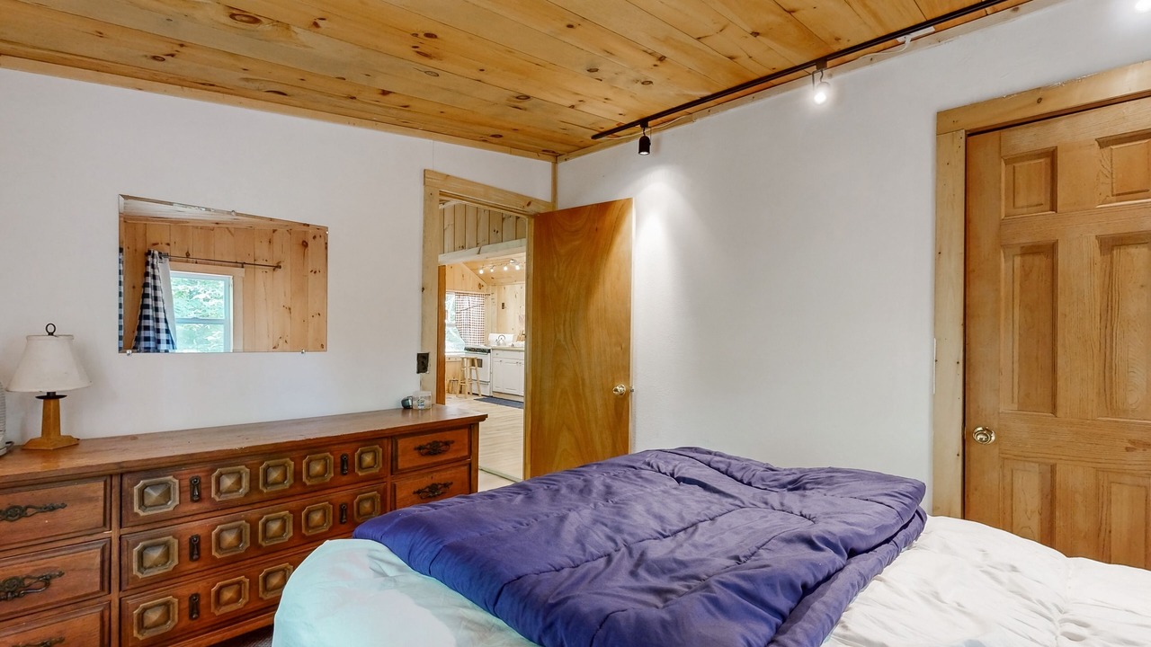 Photo of Bedroom in Kents Hill