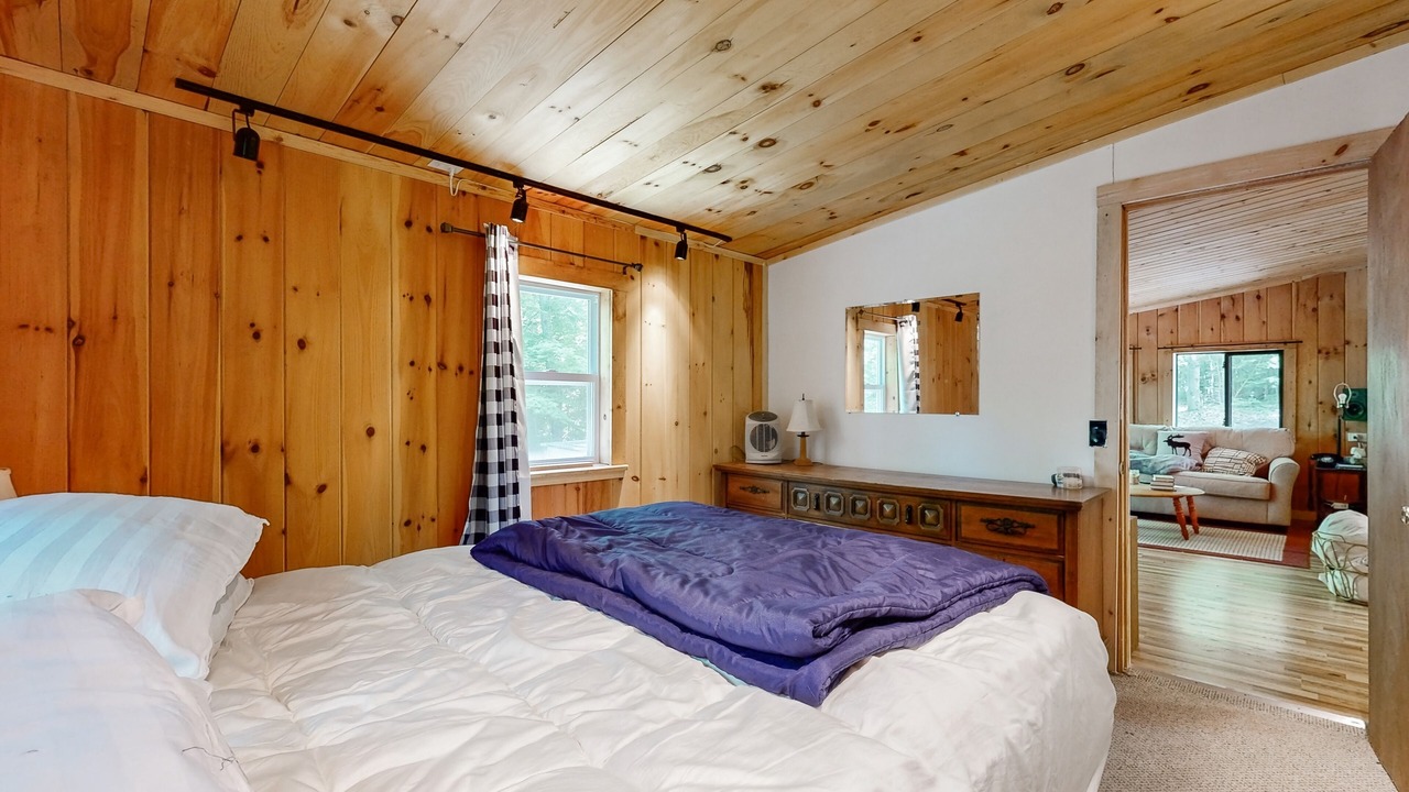 Photo of Bedroom in Kents Hill