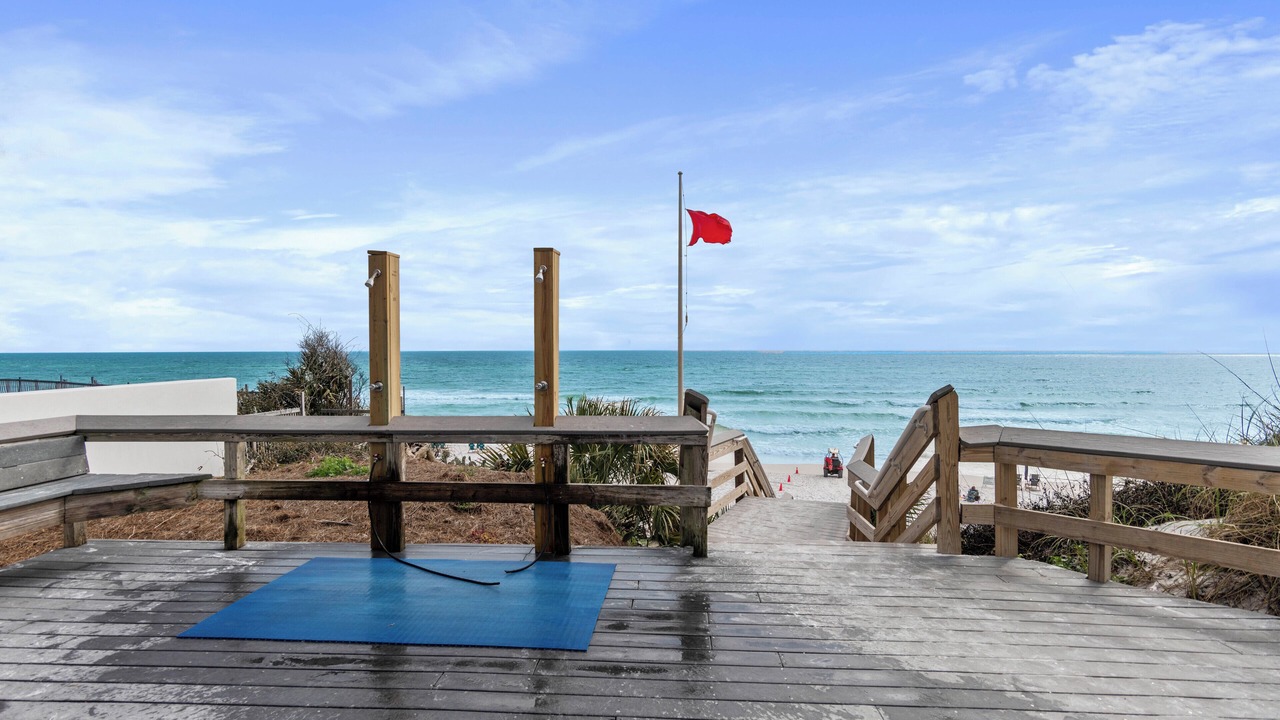 Photo of Outdoor in Lakeside at Blue Mountain Beach