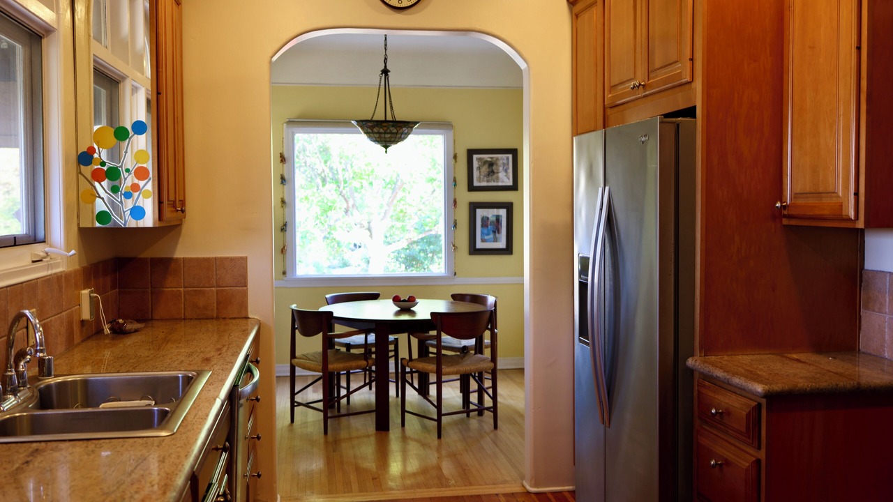 Photo of Kitchen in Mid-Wilshire
