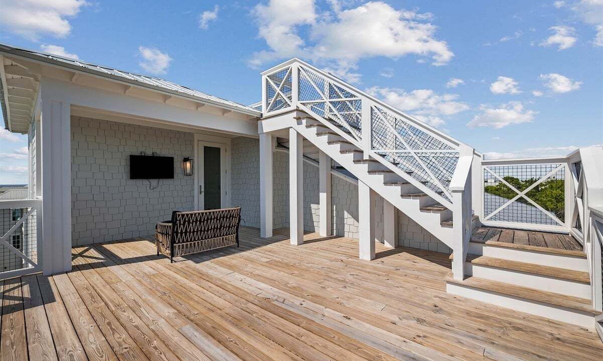 Photo of Patio Balcony in Seagrove Beach