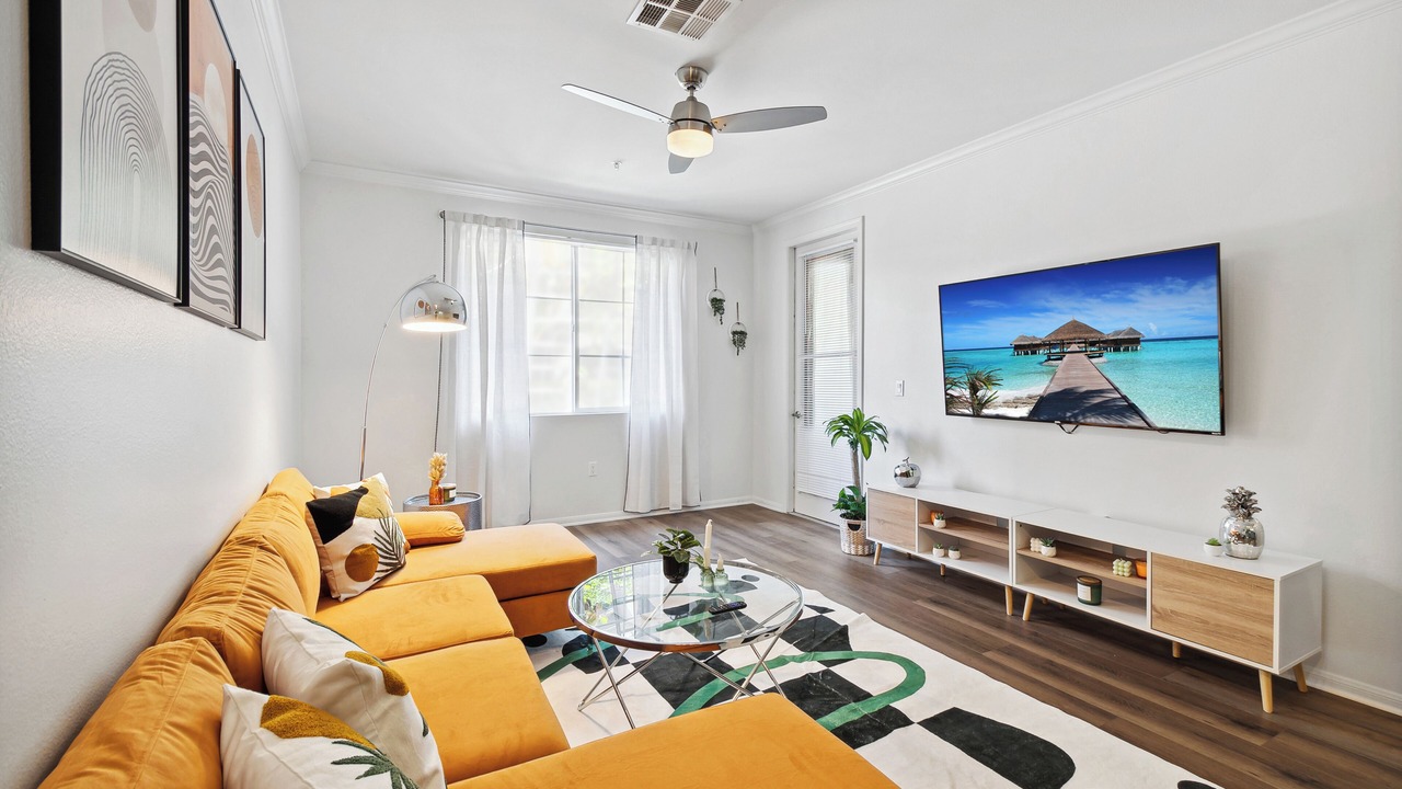 Photo of Livingroom in Marina del Rey
