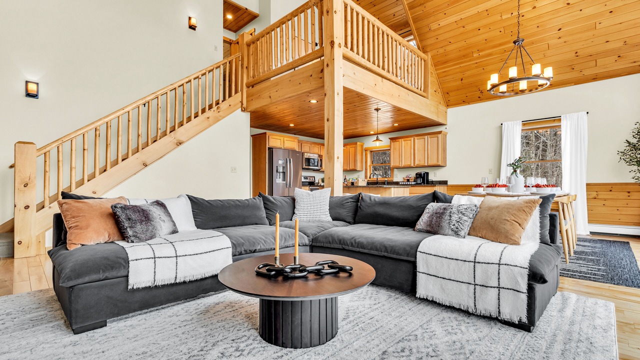 Photo of Livingroom in Sunday River Area