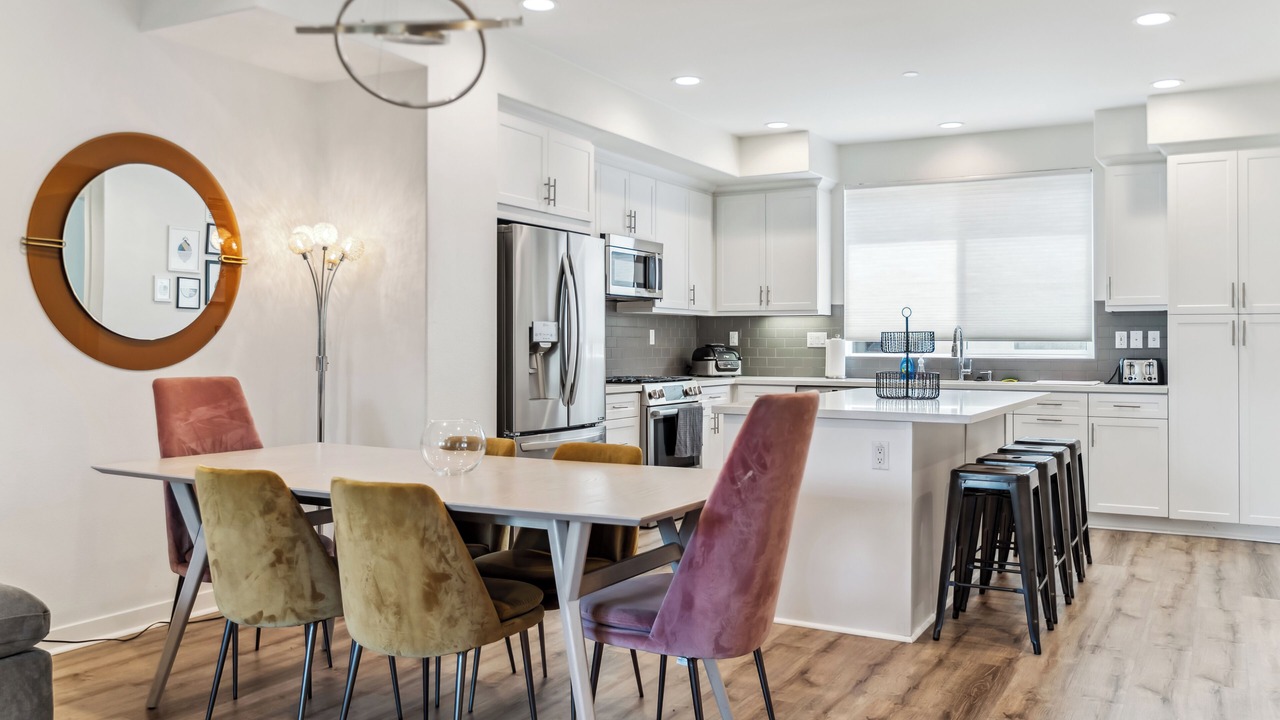 Photo of Kitchen in Valley Glen
