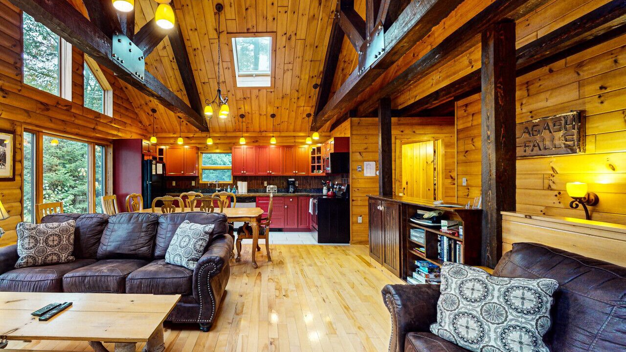 Photo of Livingroom in Greenville