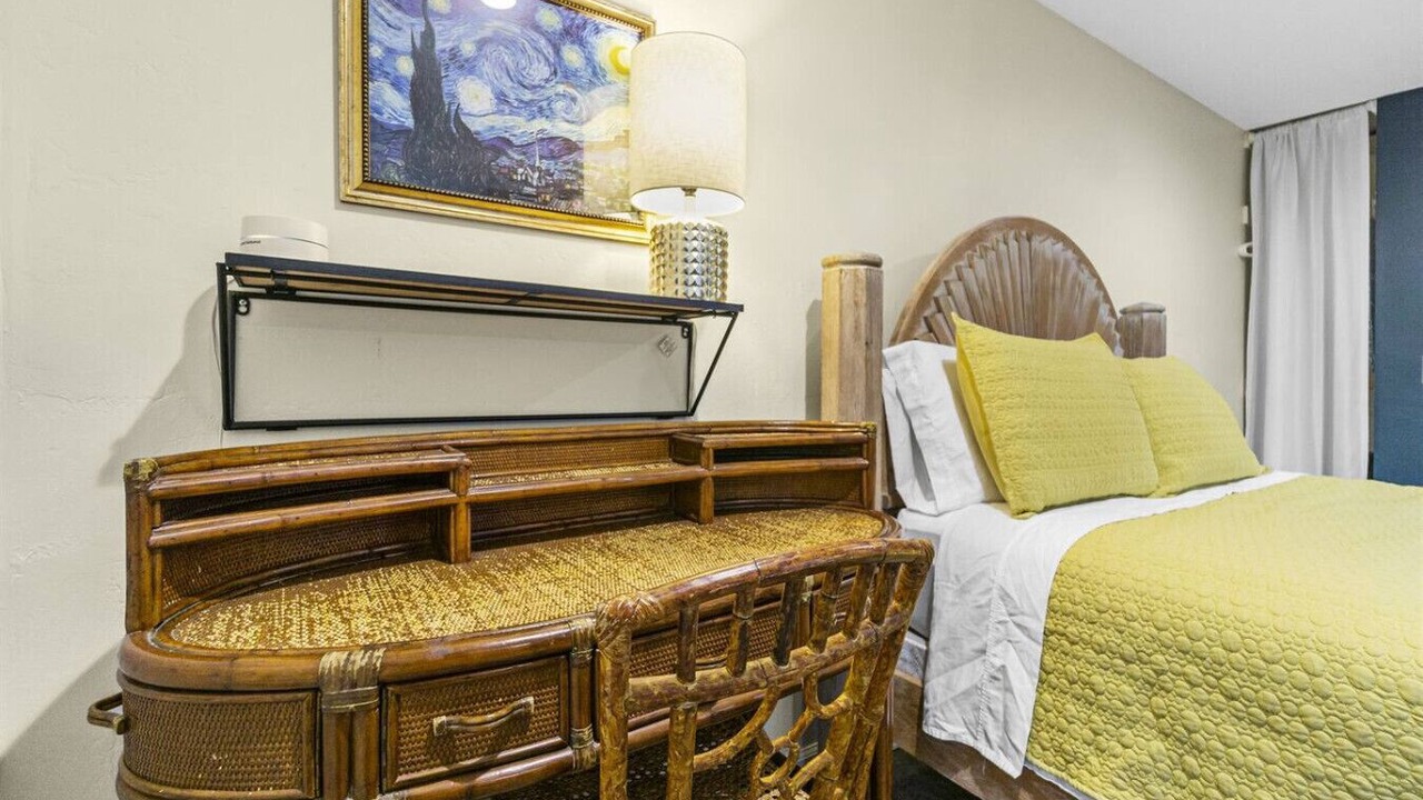 Photo of Bedroom in Townsite