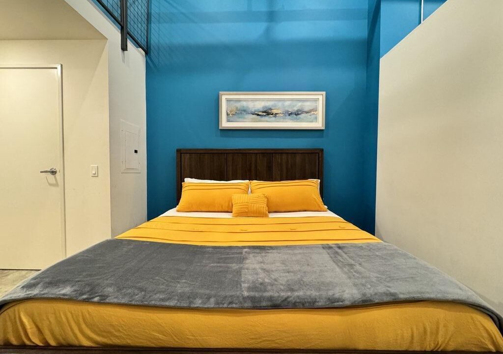 Photo of Bedroom in Santa Ana