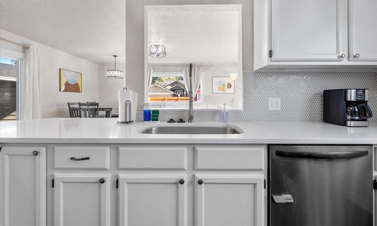 Photo of Kitchen in Sunset