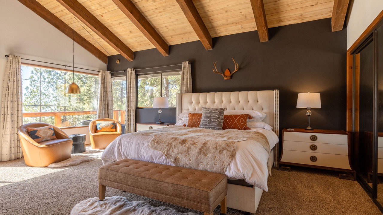 Photo of Bedroom in Big Bear Lake