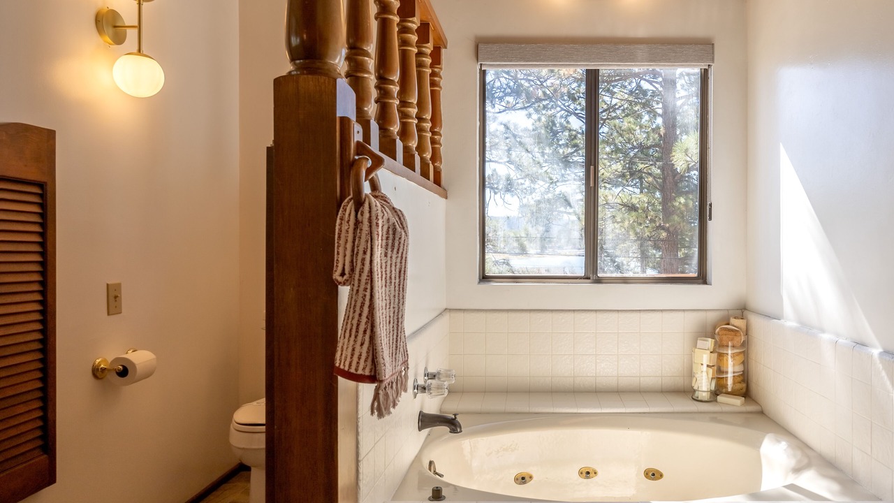 Photo of Bathroom in Big Bear Lake
