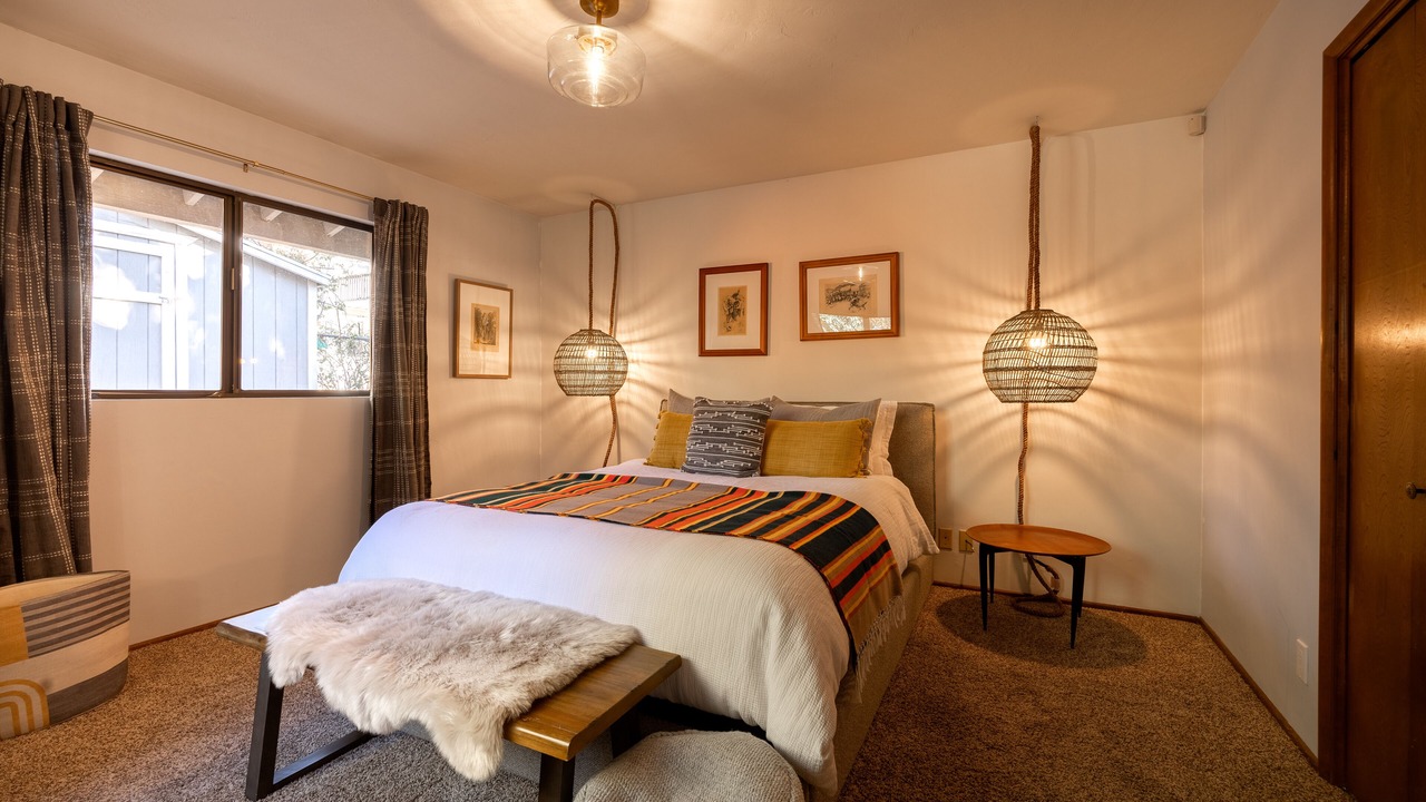 Photo of Bedroom in Big Bear Lake