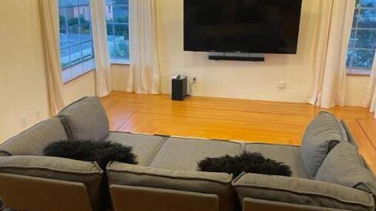 Photo of Livingroom in Ladera Heights