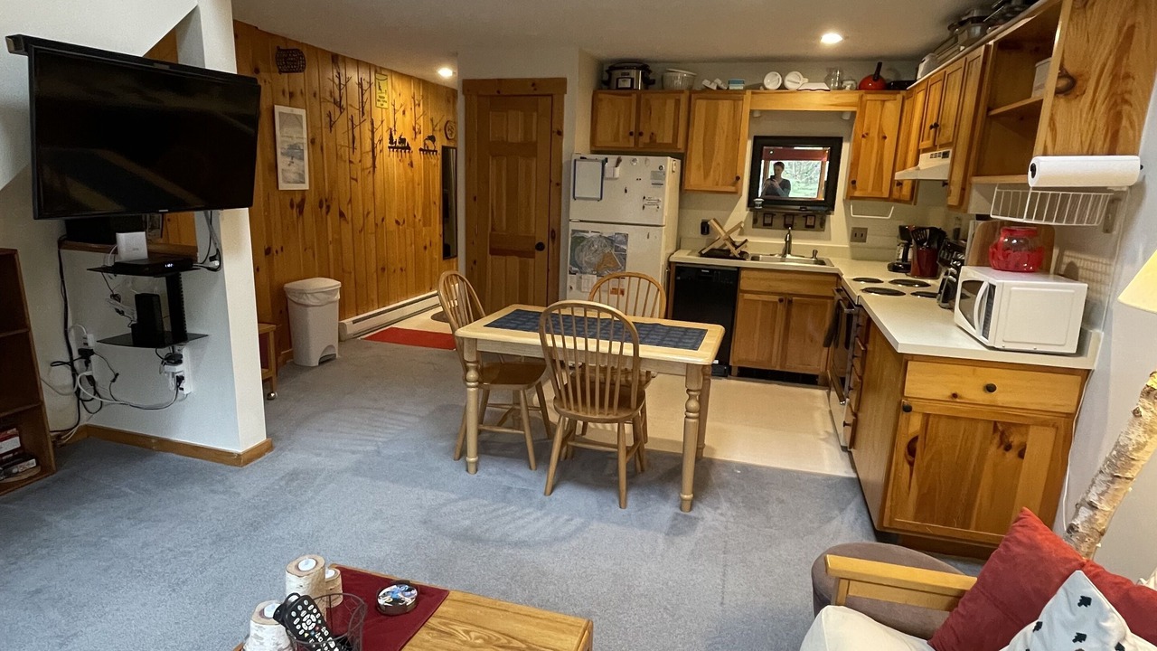 Photo of Livingroom in Carrabassett Valley