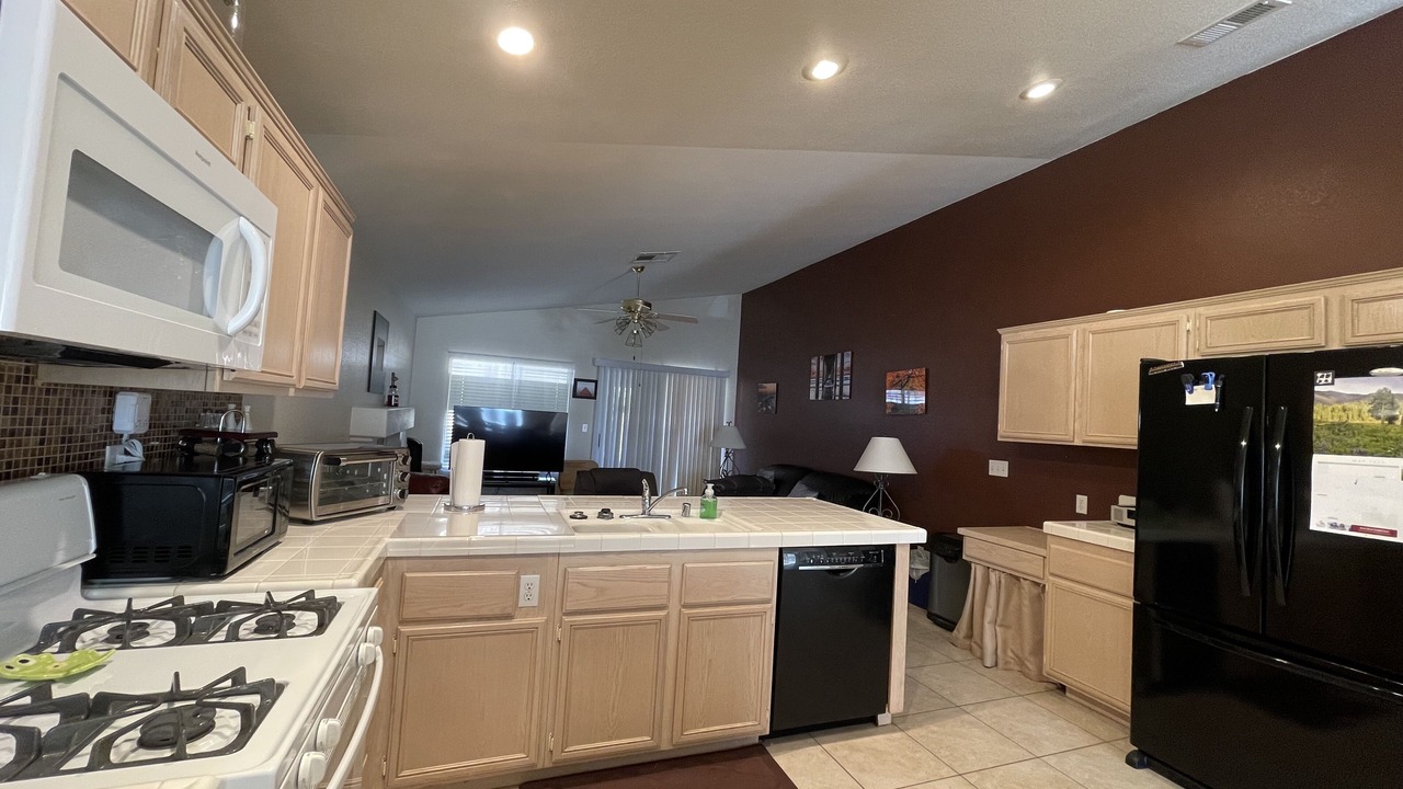 Photo of Kitchen in Canyon Gate