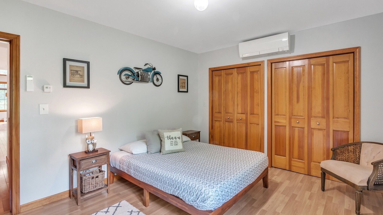 Photo of Bedroom in Rumford Center