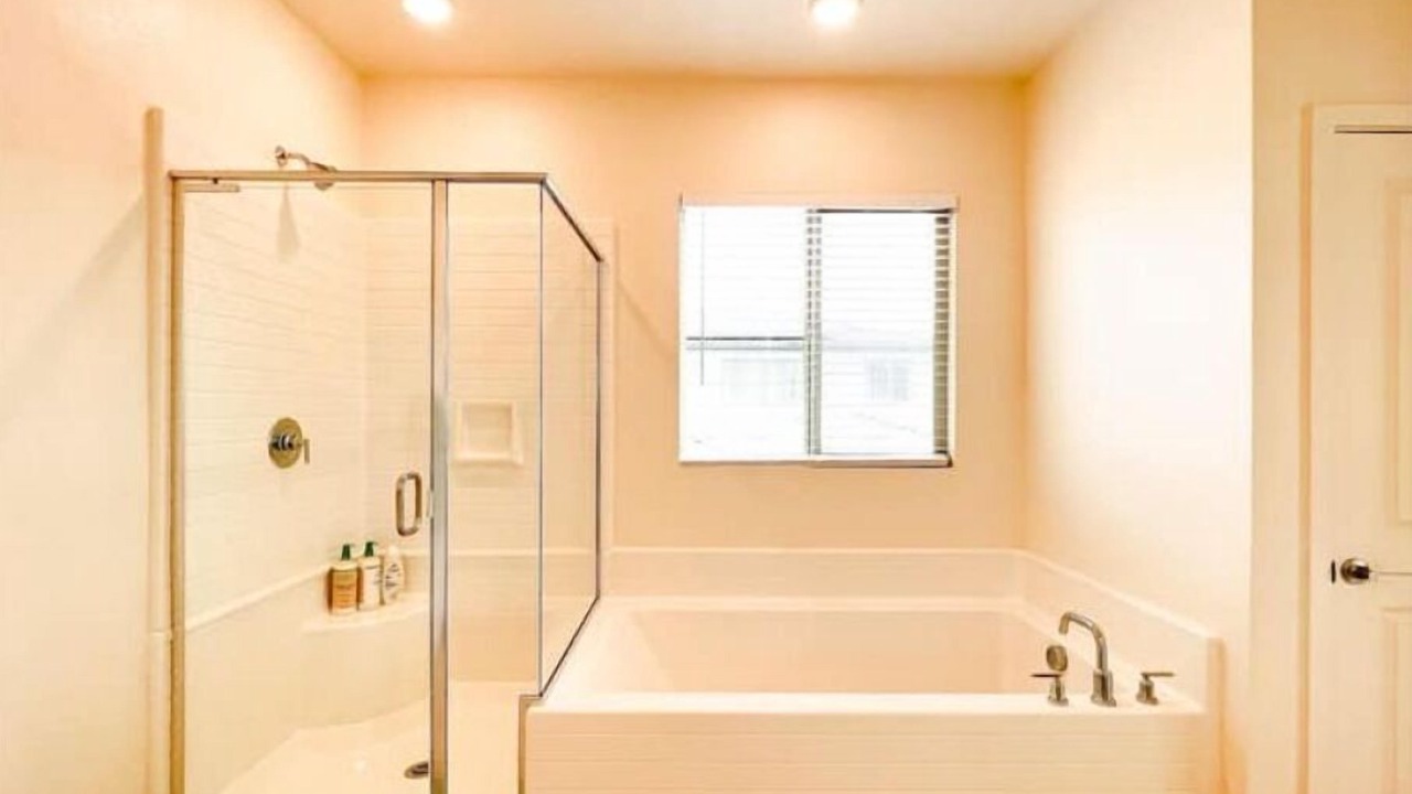 Photo of Bathroom in Ontario