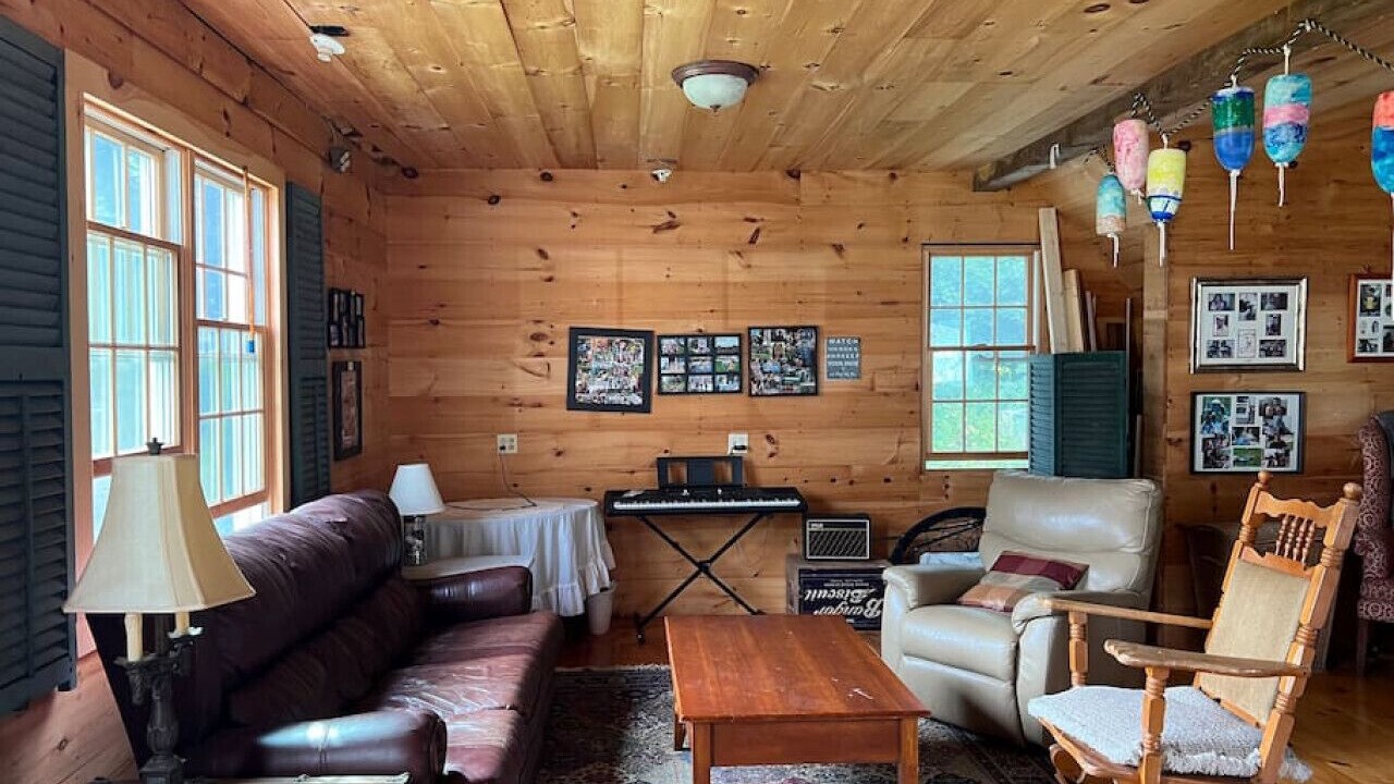 Photo of Bedroom in Vinalhaven