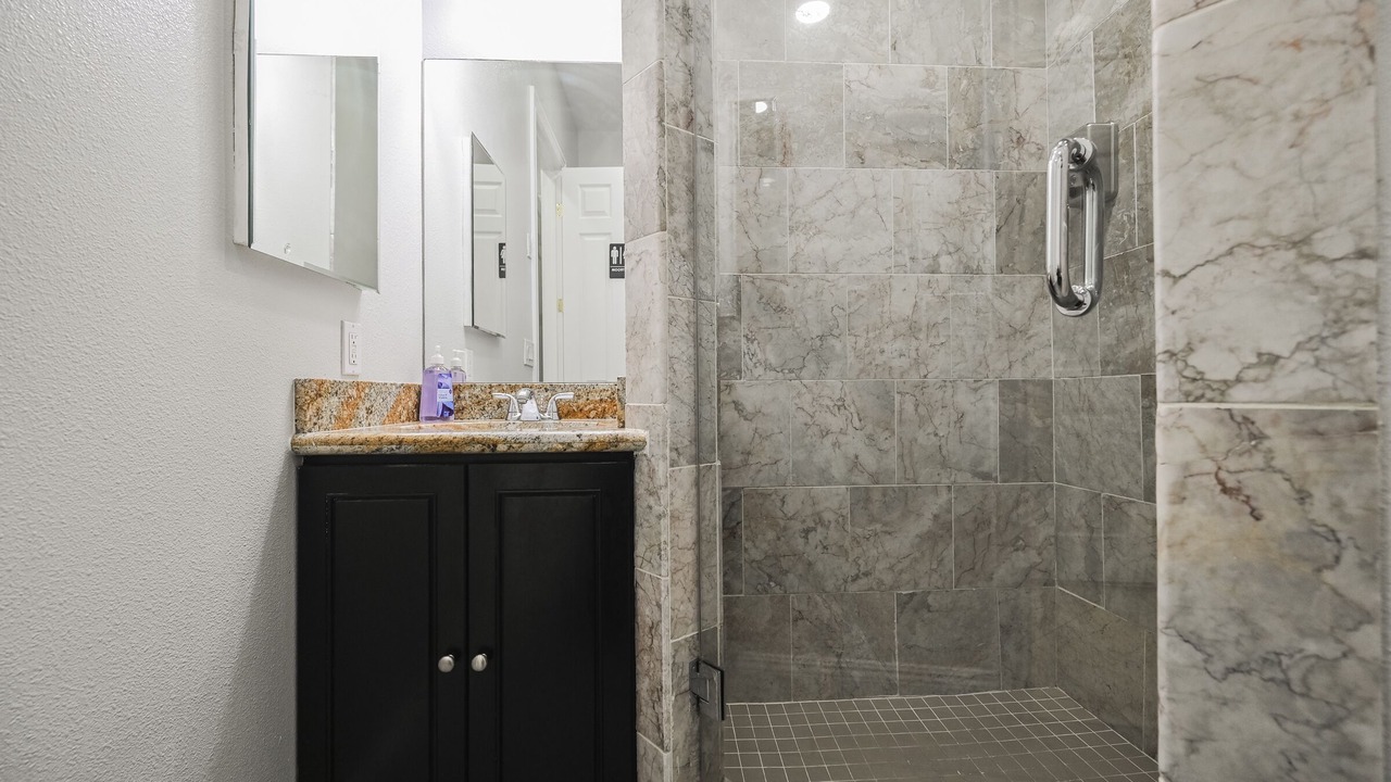Photo of Bathroom in Paradise