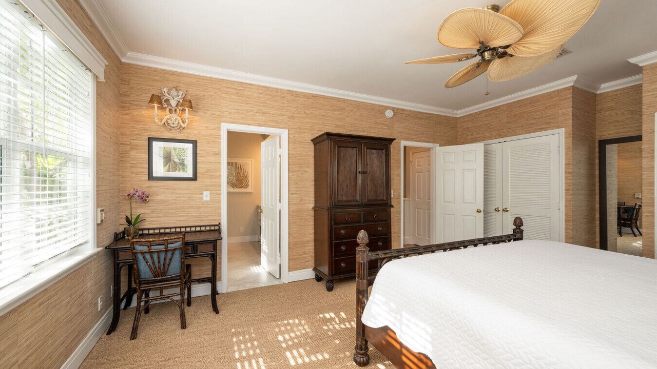 Photo of Bedroom in Bahama Village