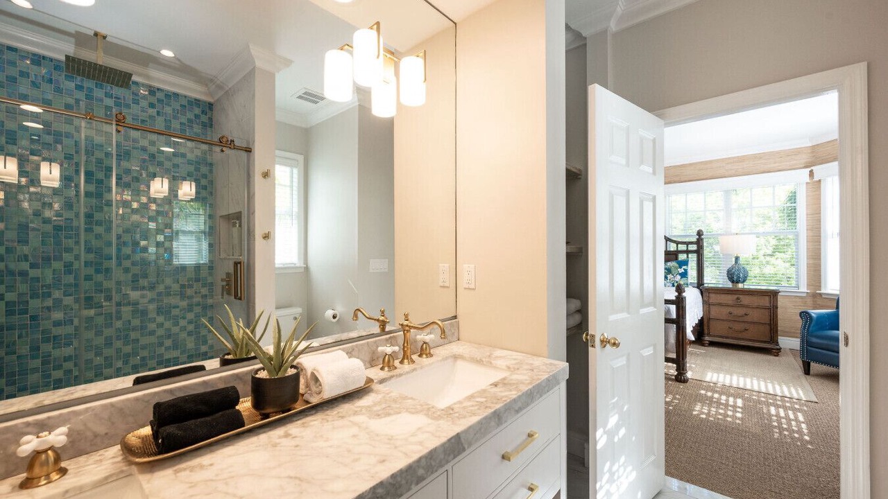 Photo of Bathroom in Bahama Village
