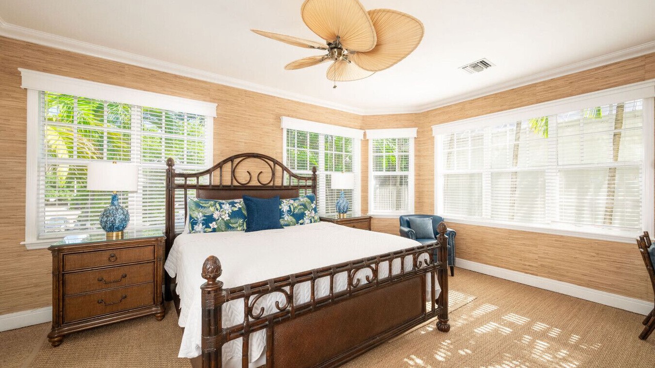 Photo of Bedroom in Bahama Village
