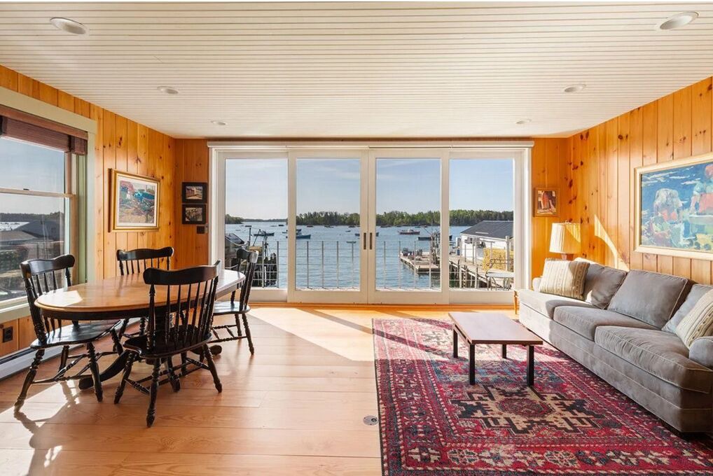 Photo of Bedroom in Friendship