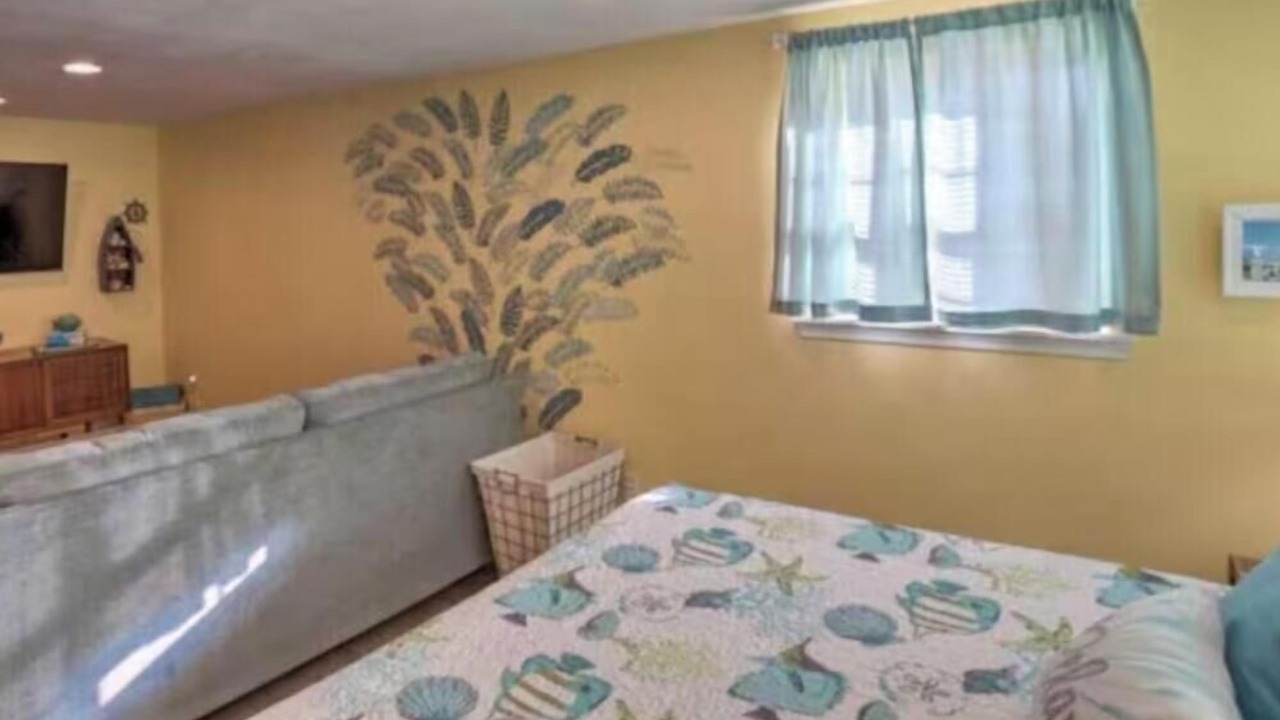 Photo of Bedroom in Pensacola