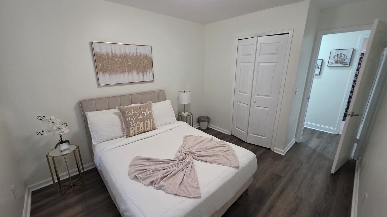 Photo of Bedroom in Northside