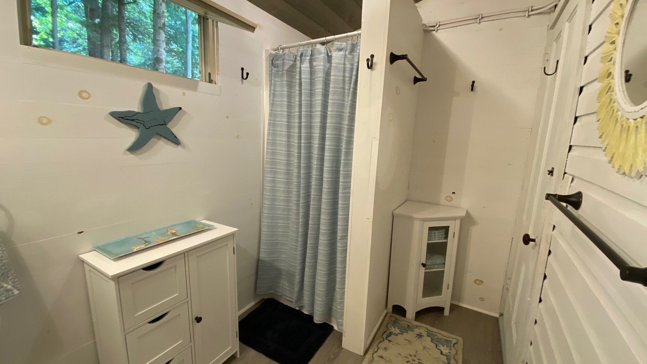 Photo of Bathroom in Readfield