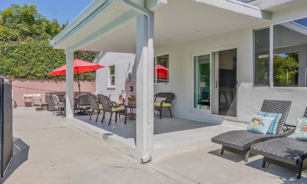Photo of Patio Balcony in Valley Glen