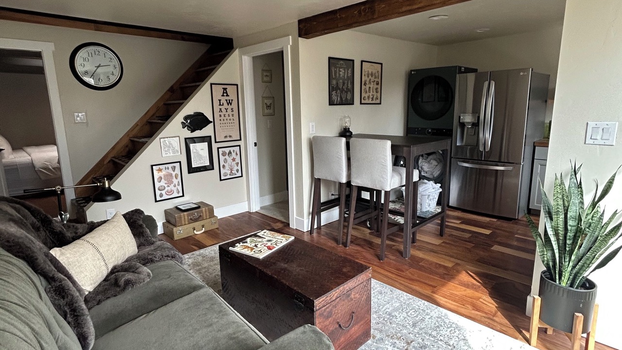 Photo of Livingroom in Veterans Park