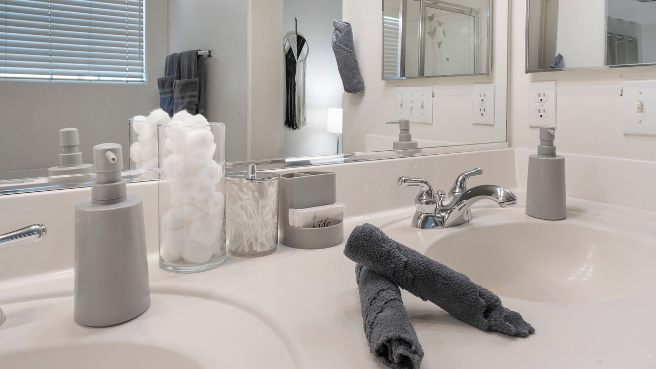 Photo of Bathroom in Rhodes Ranch