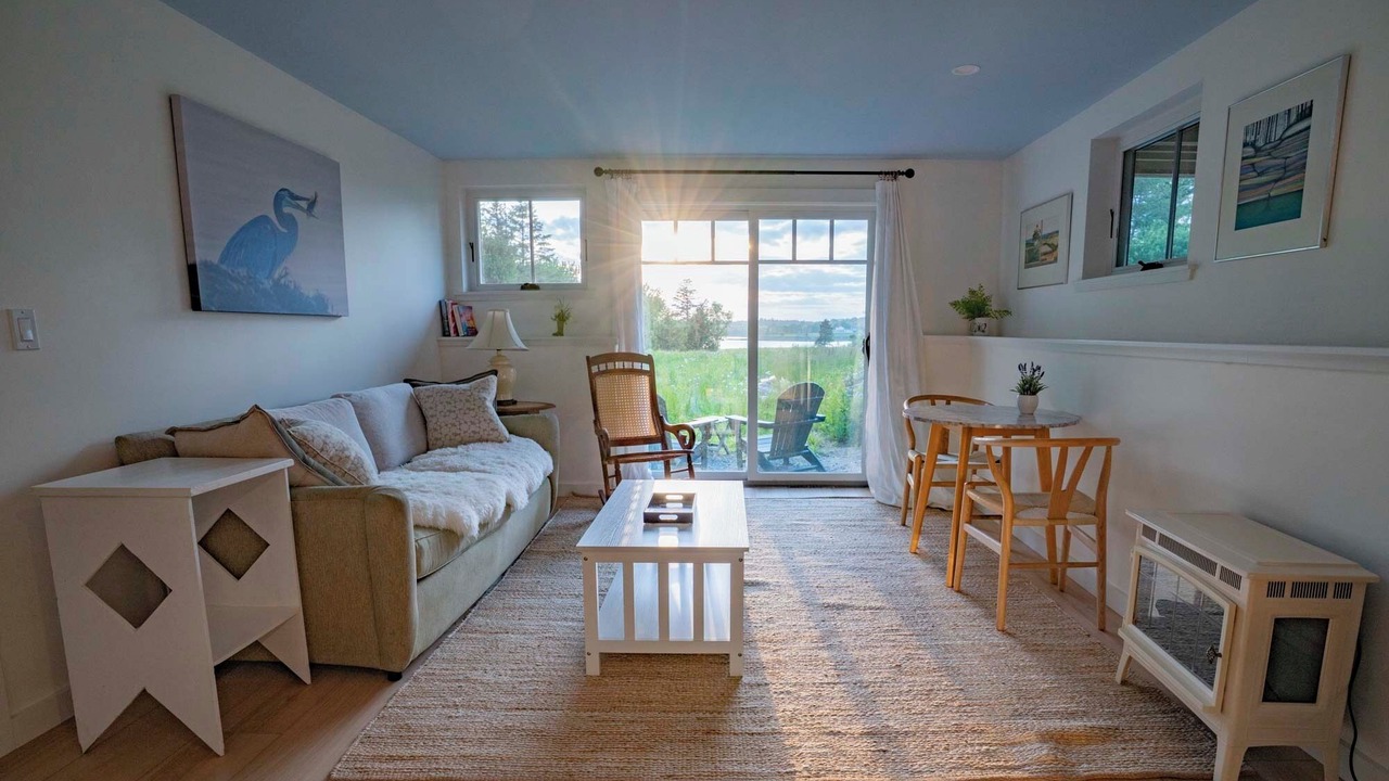 Photo of Livingroom in Brooksville