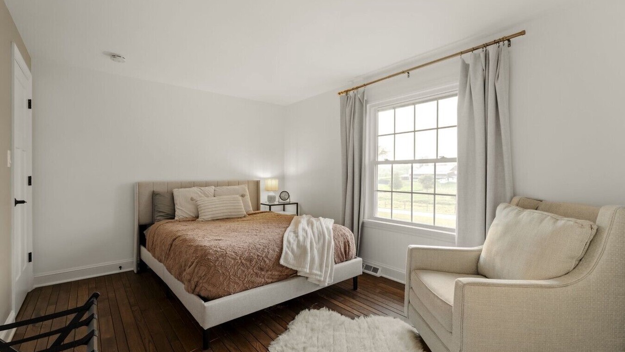 Photo of Bedroom in Steelville