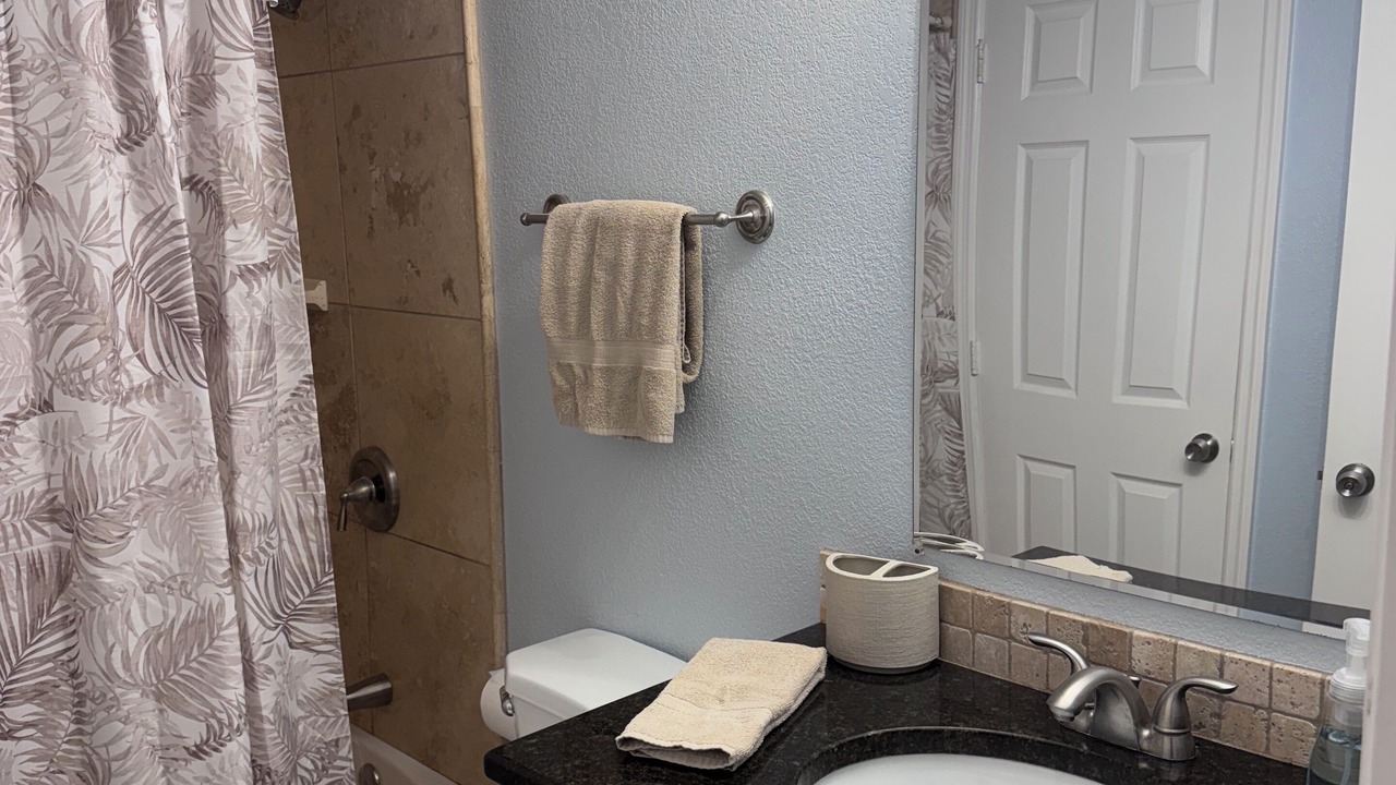 Photo of Bathroom in Gulf Gate Estates