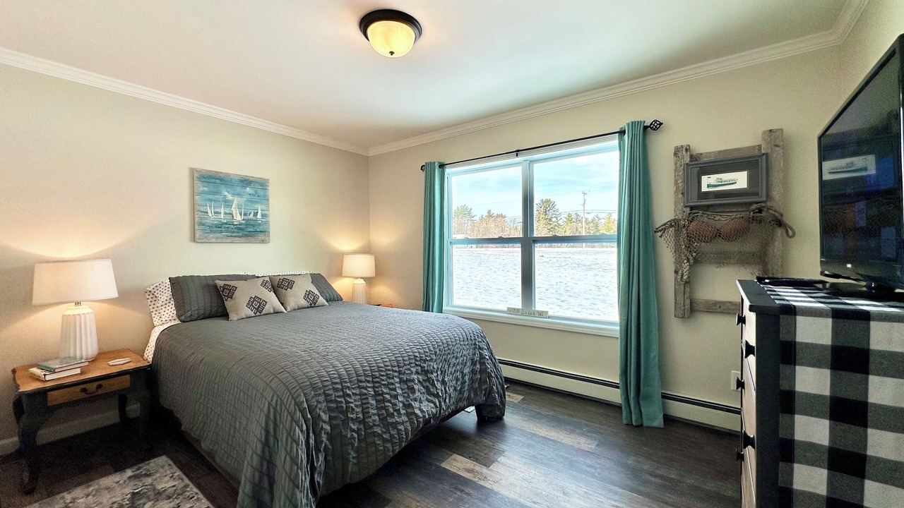 Photo of Bedroom in Lamoine