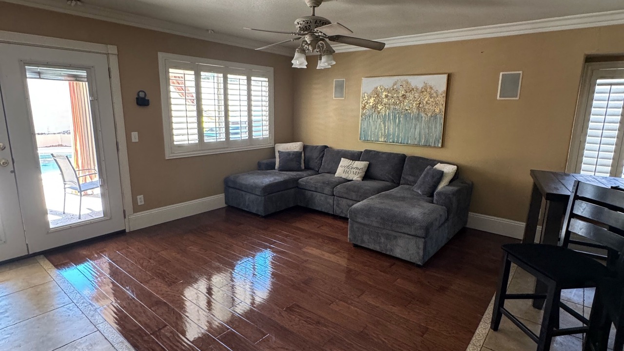 Photo of Livingroom in Centennial Hills