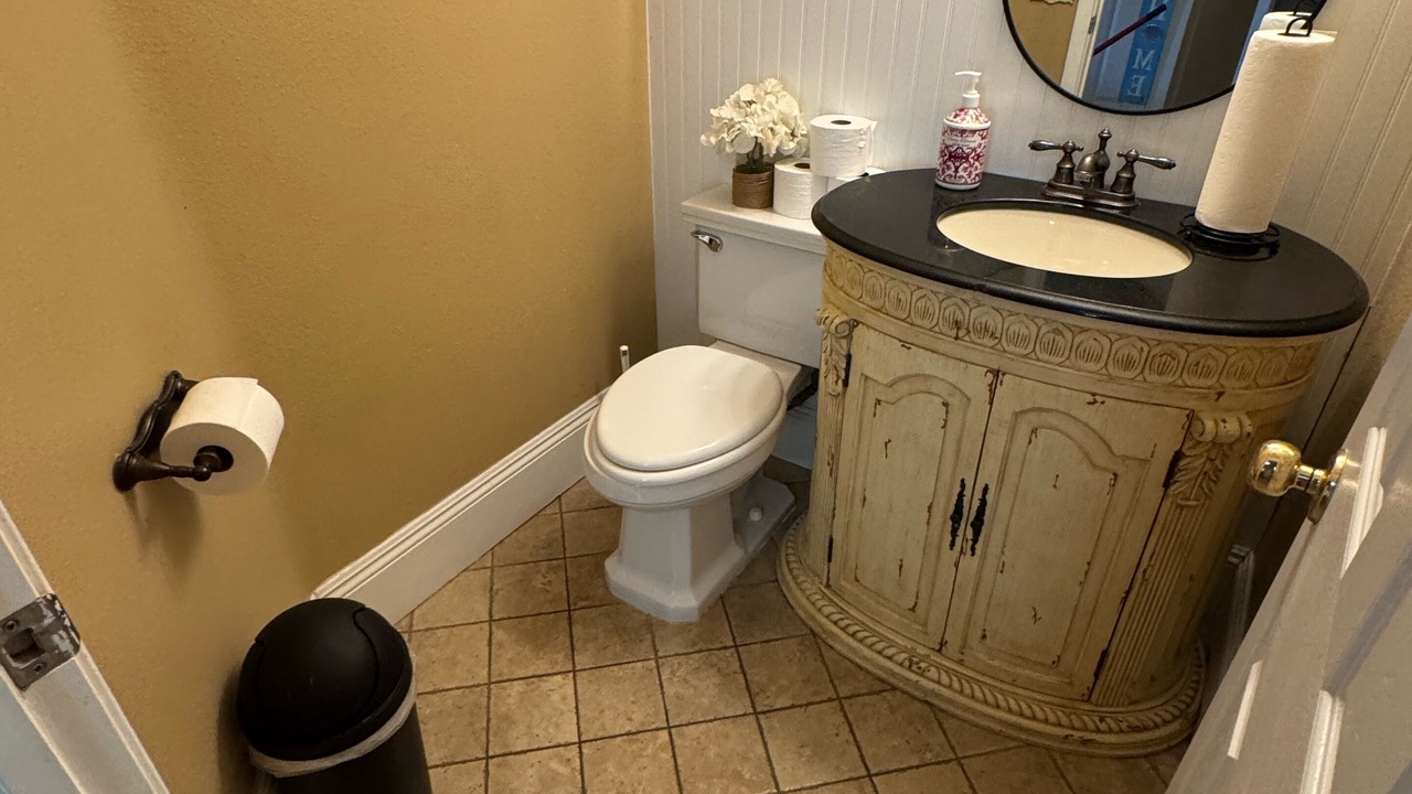 Photo of Bathroom in Centennial Hills