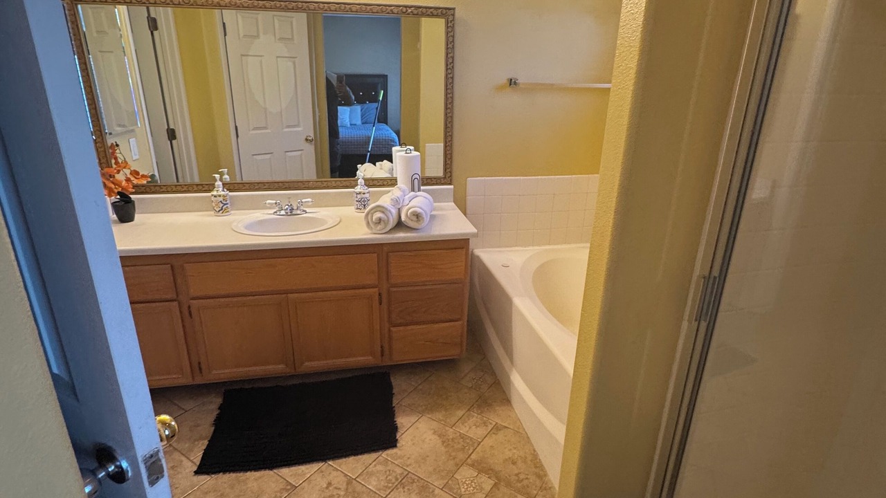 Photo of Bathroom in Centennial Hills