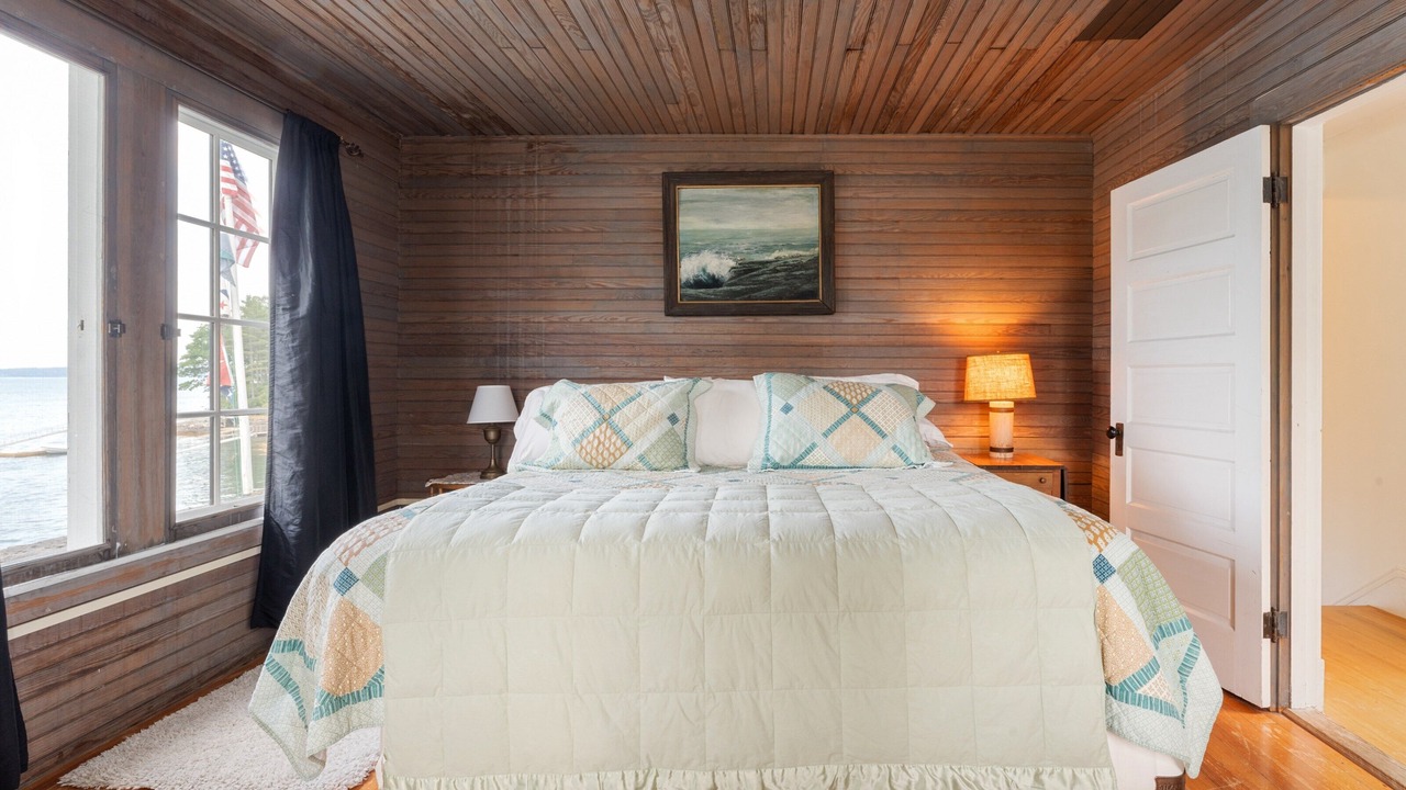 Photo of Bedroom in Blue Hill